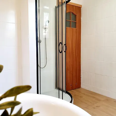 Kwatera prywatna 44 *